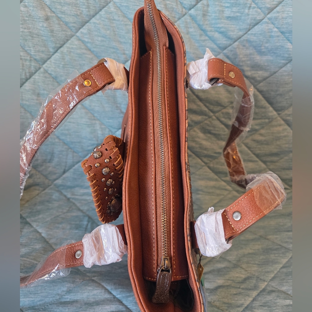 Trinity Ranch Cowhide Purse + Wallet - Picture 9 of 10